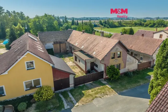 Prodej rodinného domu, Činěves, 161 m2