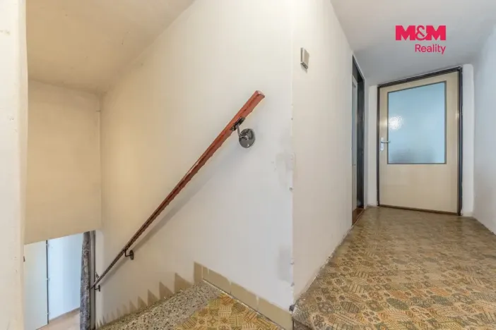 Prodej rodinného domu, Činěves, 161 m2