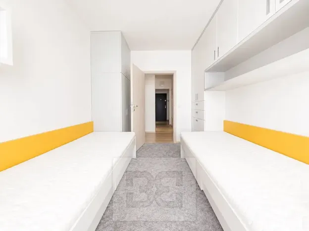 Pronájem bytu 3+1, Brno, Bzenecká, 70 m2