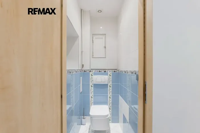 Pronájem bytu 4+kk, Praha - Smíchov, Pod tratí, 111 m2