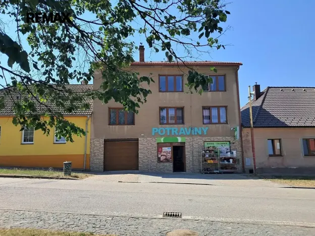 Prodej činžovního domu, Dolní Bukovsko, nám. Jiráskovo, 612 m2