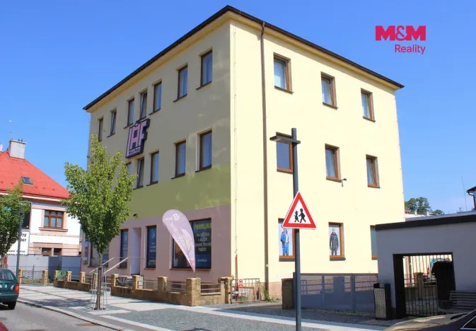 Pronájem kanceláře, Nová Paka, Komenského, 23 m2