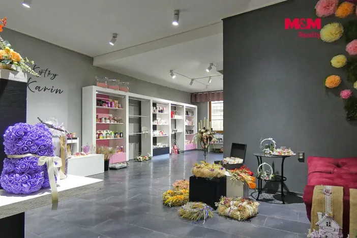 Pronájem obchodního prostoru, Čáslav - Čáslav-Staré Město, Formíkova, 67 m2