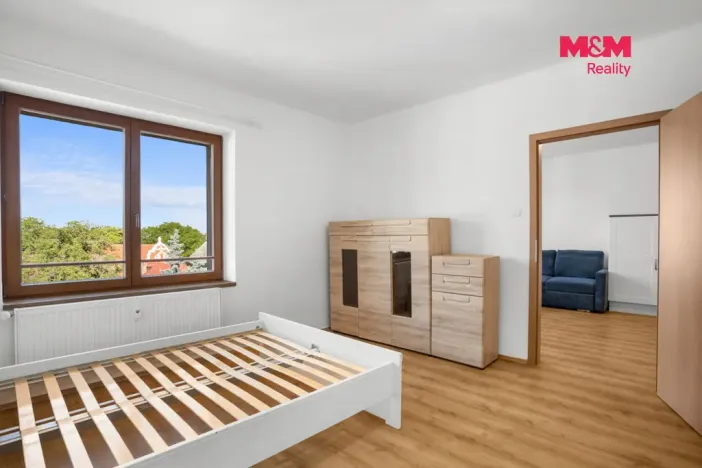 Pronájem bytu 2+kk, Praha - Bohnice, Bohnická, 48 m2