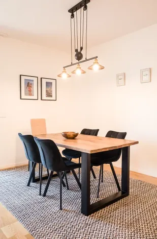 Pronájem bytu 3+kk, Praha - Libeň, Menclova, 87 m2