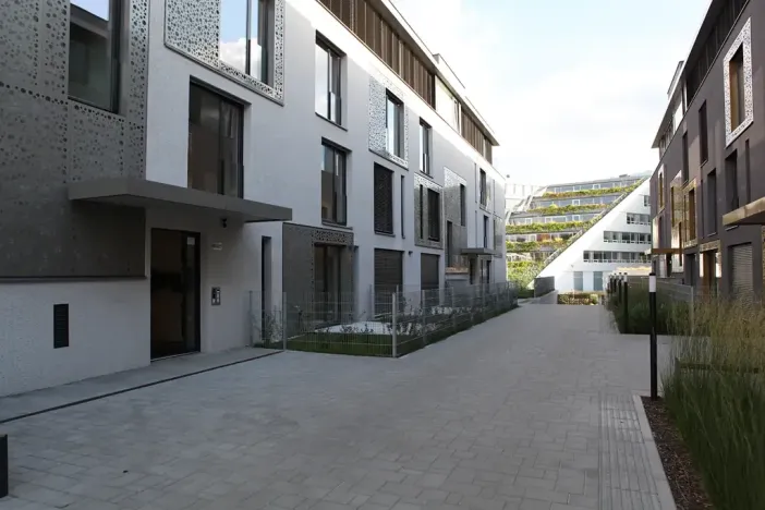 Pronájem bytu 3+kk, Praha - Libeň, Menclova, 87 m2