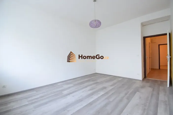 Pronájem bytu 3+1, Praha - Nusle, U gymnázia, 90 m2