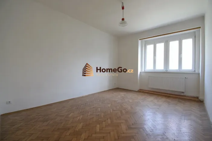 Pronájem bytu 3+1, Praha - Nusle, U gymnázia, 90 m2