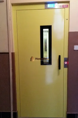 Pronájem bytu 3+1, Praha - Nusle, U gymnázia, 90 m2