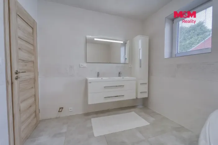 Prodej rodinného domu, Kostelec - Nedražice, 144 m2