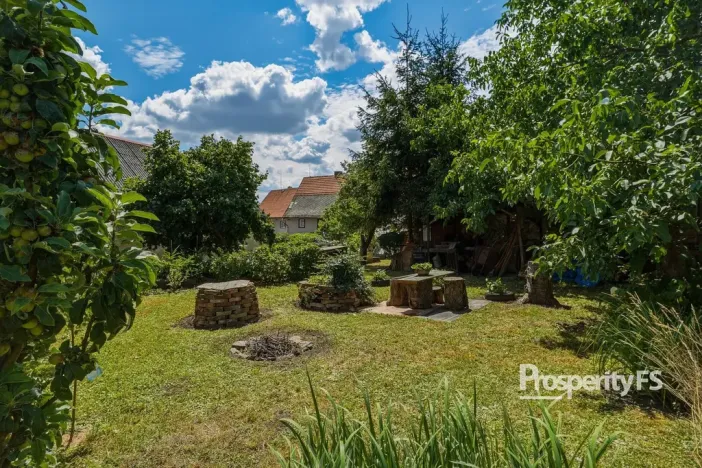 Prodej rodinného domu, Liběšice - Dolní Chobolice, 1081 m2