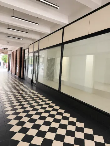 Pronájem obchodního prostoru, Karlovy Vary, T. G. Masaryka, 97 m2