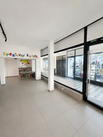 Pronájem obchodního prostoru, Karlovy Vary, T. G. Masaryka, 97 m2