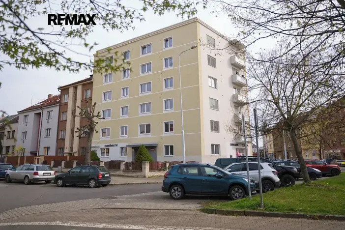 Prodej bytu 3+1, Plzeň, Suvorovova, 82 m2