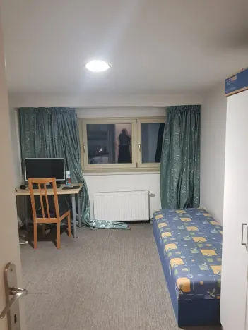 Pronájem bytu 1+kk, Praha - Podolí, Na Podkovce, 15 m2