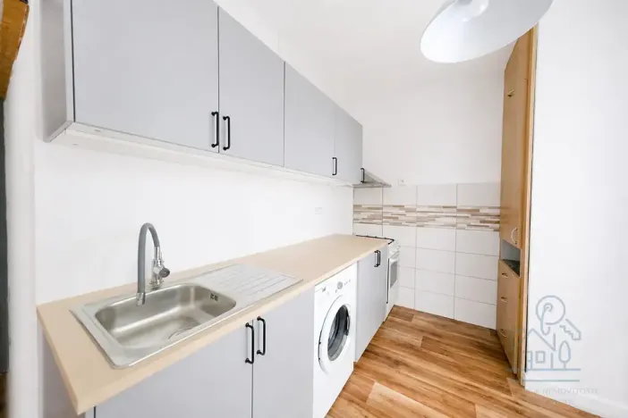 Pronájem bytu 2+1, Praha - Libeň, Konšelská, 52 m2