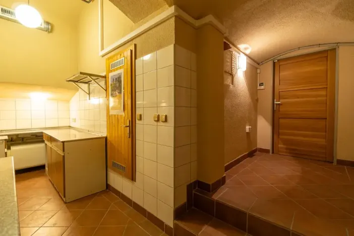 Pronájem obchodního prostoru, Praha - Nové Město, Palackého, 126 m2