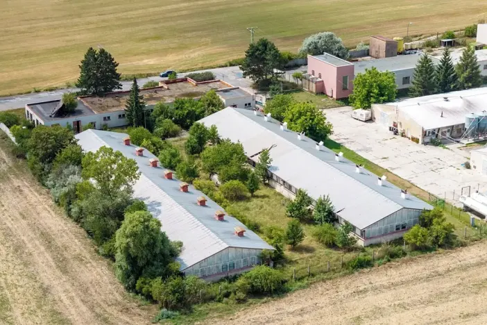 Prodej výrobních prostor, Žatec, 3347 m2