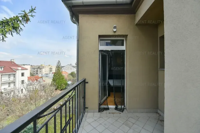 Pronájem bytu 3+kk, Praha - Břevnov, 8. listopadu, 80 m2
