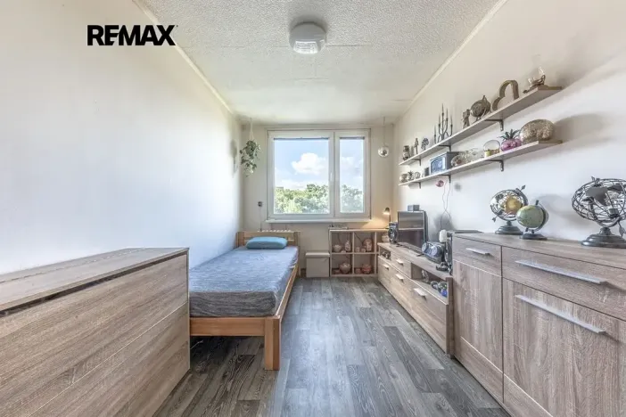 Prodej bytu 2+kk, Praha - Modřany, Mádrova, 44 m2