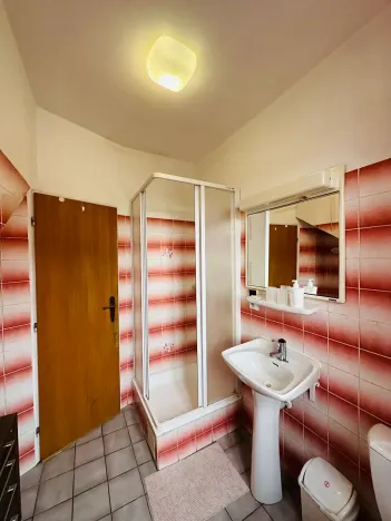 Pronájem apartmánu, Karlovy Vary, Zámecký vrch, 200 m2
