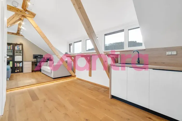 Prodej vícegeneračního domu, Praha, V Podbabě, 90 m2