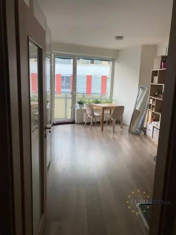 Pronájem bytu 1+kk, Praha - Modřany, Mezi vodami, 37 m2