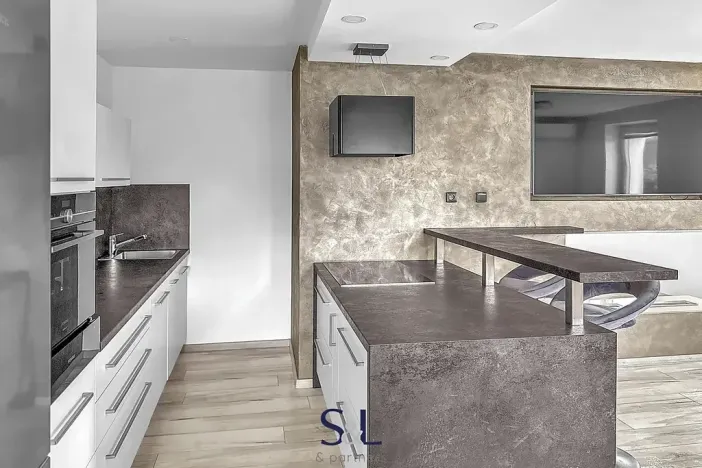 Pronájem bytu 2+kk, Liberec, Karlovská, 68 m2