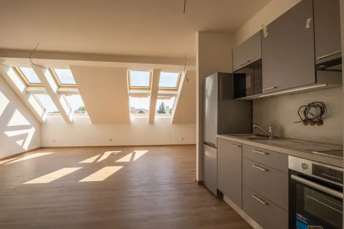 Pronájem činžovního domu, Říčany, 17. listopadu, 63 m2