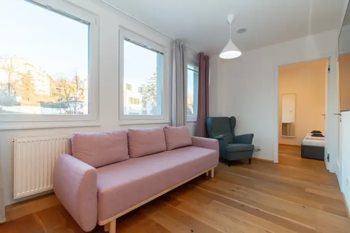 Pronájem bytu 2+kk, Praha - Vinohrady, Perucká, 40 m2