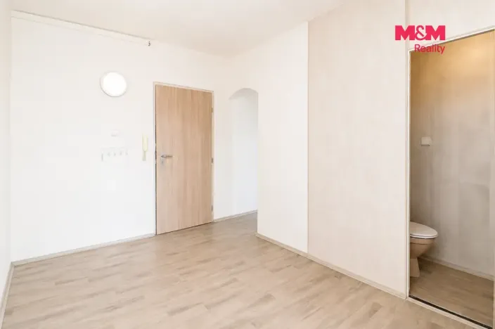 Prodej bytu 3+1, Sokolov, Slavíčkova, 60 m2