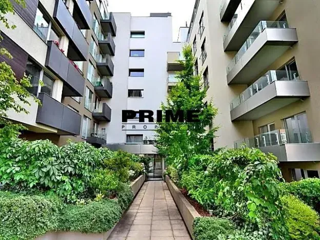 Pronájem bytu 2+kk, Praha - Žižkov, Prokopova, 72 m2