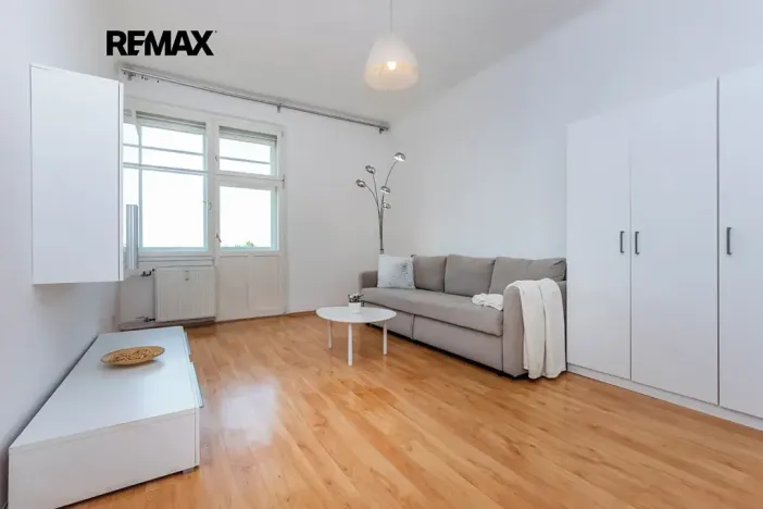Pronájem bytu 2+1, Praha - Vinohrady, Soběslavská, 52 m2