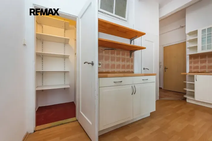 Pronájem bytu 2+1, Praha - Vinohrady, Soběslavská, 52 m2