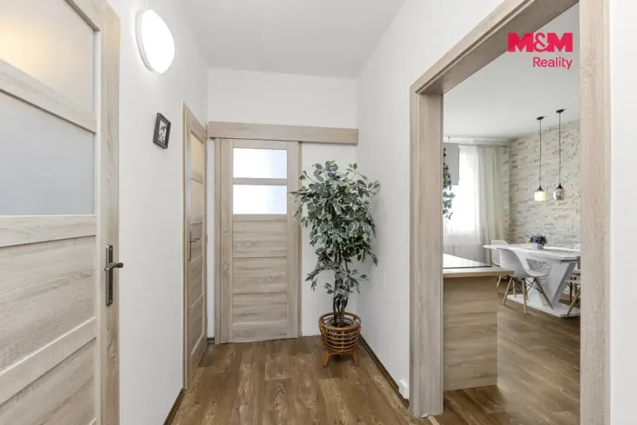Prodej bytu 2+kk, Seč, Sídl. 9. května, 43 m2