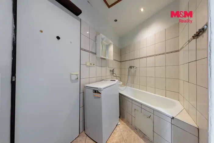 Prodej bytu 1+1, Karlovy Vary, Mattoniho nábřeží, 45 m2