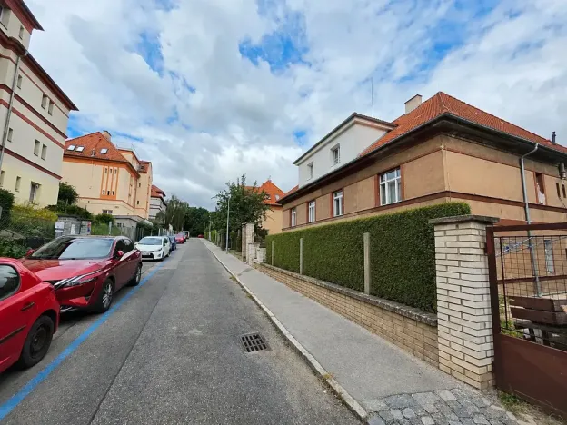 Prodej bytu 2+1, Praha - Košíře, V břízkách, 54 m2