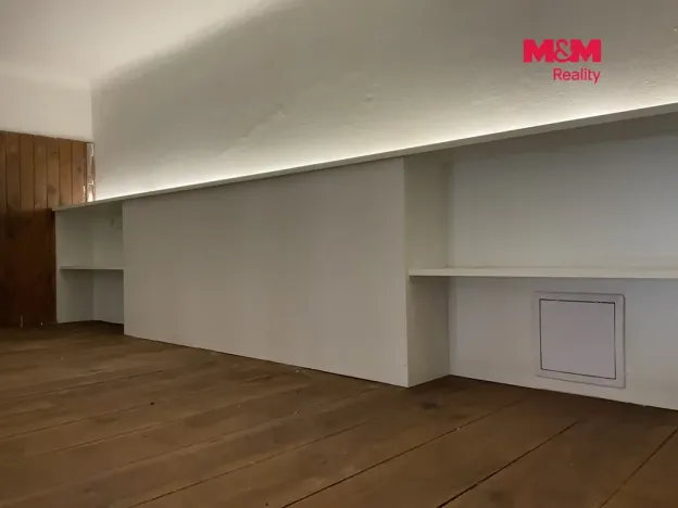 Pronájem bytu 2+kk, Praha - Vinohrady, Vozová, 47 m2
