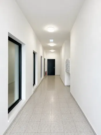 Pronájem bytu 2+kk, Praha - Nusle, Kloboučnická, 48 m2