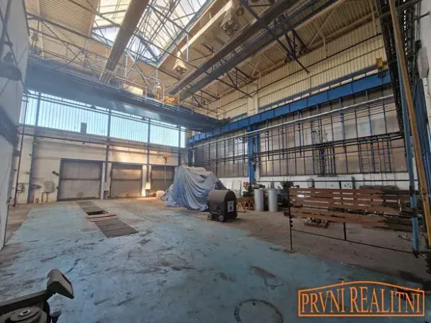 Pronájem skladu, Uherský Brod, Nivnická, 500 m2