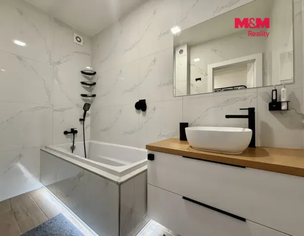 Prodej bytu 2+1, Ostrava - Poruba, Kyjevská, 50 m2