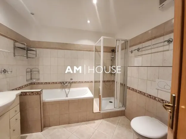 Pronájem bytu 3+kk, Praha - Bubeneč, Ovenecká, 77 m2