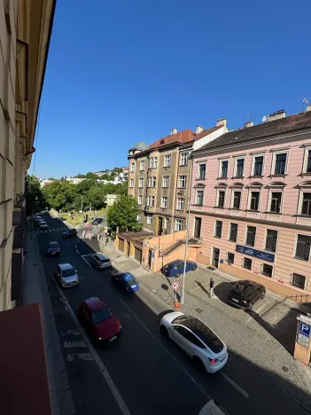 Pronájem bytu 2+kk, Praha - Smíchov, Holečkova, 36 m2