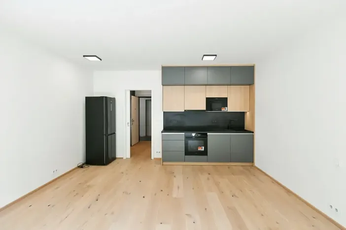 Pronájem bytu 1+kk, Praha - Velká Chuchle, Na hvězdárně, 36 m2