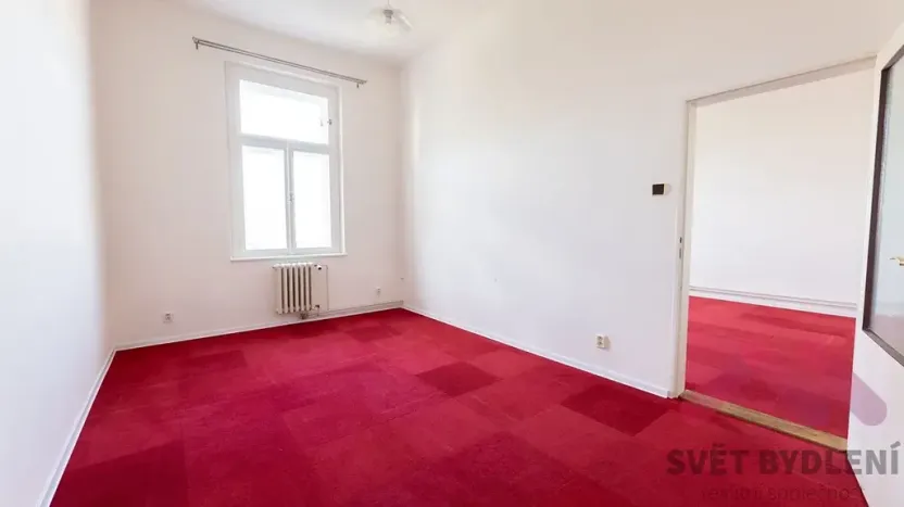 Pronájem bytu 2+1, Praha - Žižkov, náměstí Barikád, 60 m2