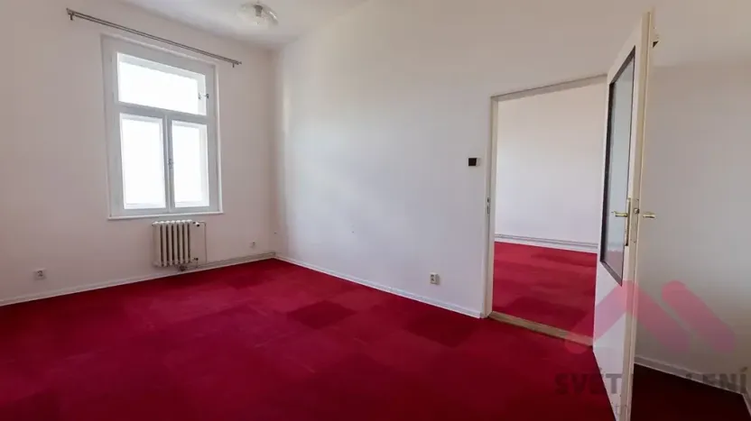 Pronájem bytu 2+1, Praha - Žižkov, náměstí Barikád, 60 m2