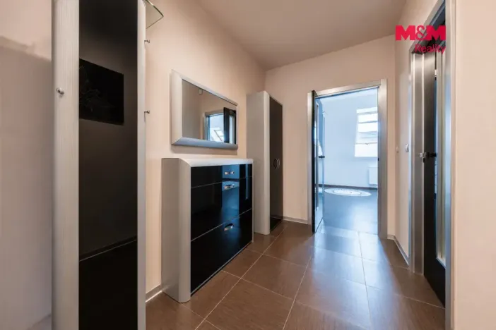 Prodej bytu 2+kk, Horoměřice, T. G. Masaryka, 95 m2