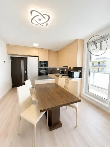 Pronájem bytu 2+kk, České Budějovice, Klaricova, 52 m2