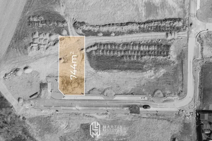 Prodej pozemku pro bydlení, Komárov, 729 m2