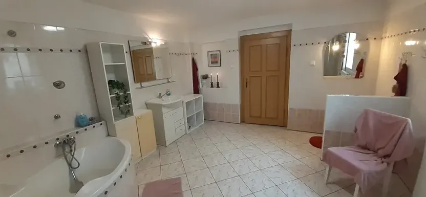 Prodej rodinného domu, Kotenčice, 167 m2
